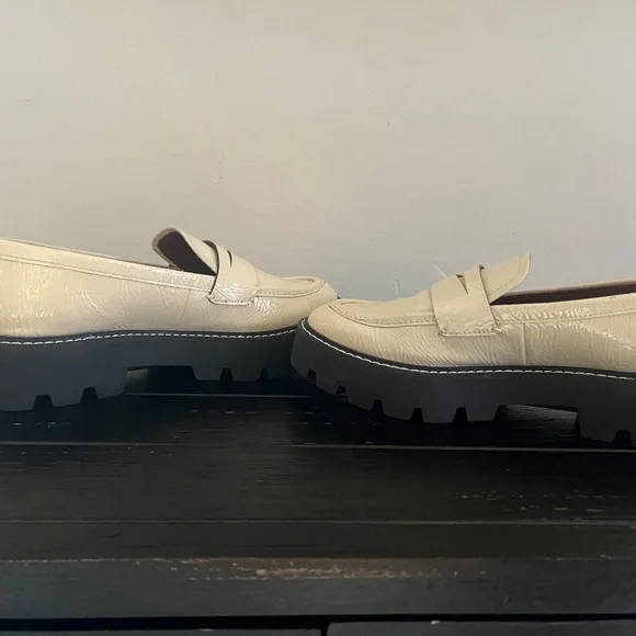 Franco Sarto Balin Lug Sole Loafers Size 6.5 (Runs Small) - Picture 5 of 7